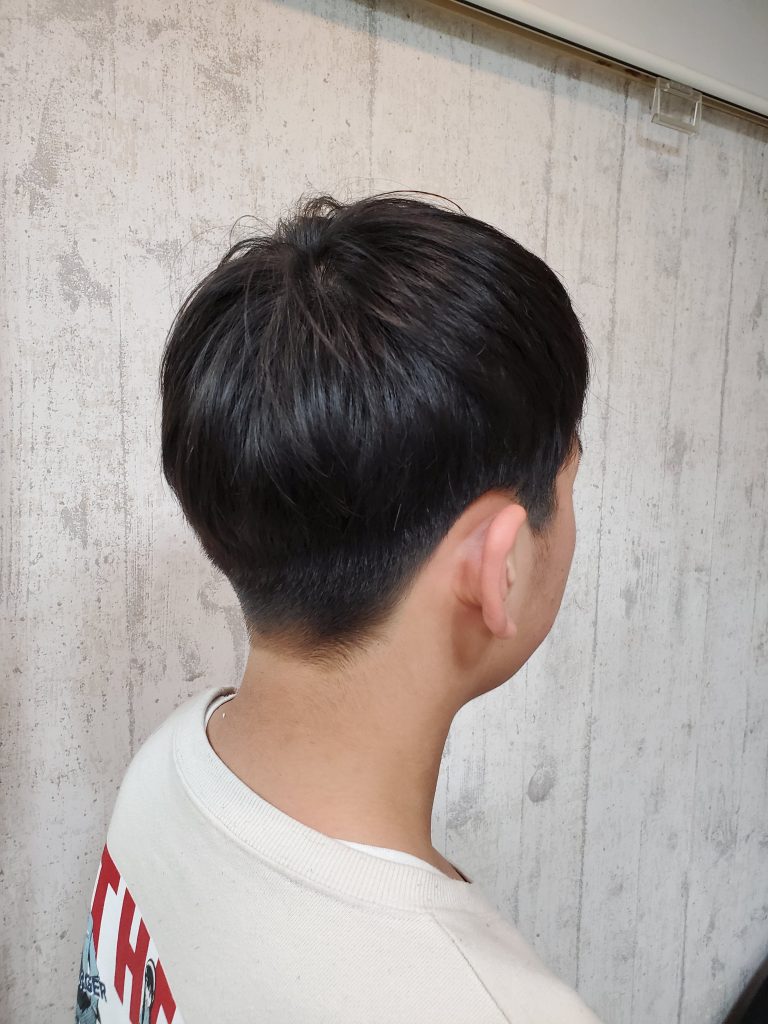 耳だしショートスタイル