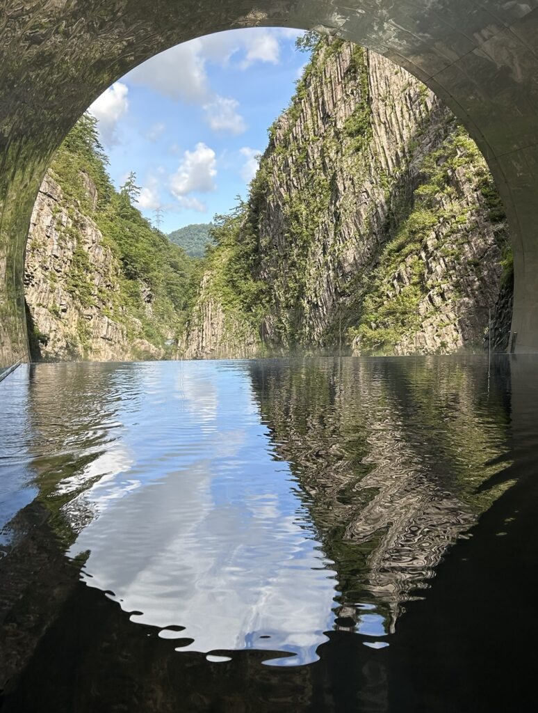 清津峡渓谷トンネル